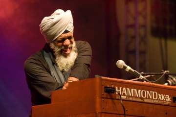 Dr. Lonnie Smith